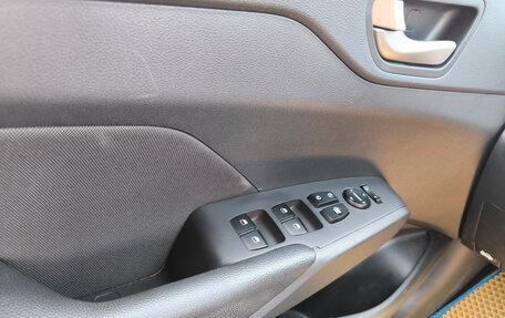 Hyundai Solaris II рестайлинг, 2018 год, 1 190 000 рублей, 13 фотография