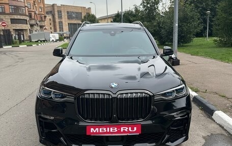 BMW X7, 2021 год, 9 900 000 рублей, 3 фотография