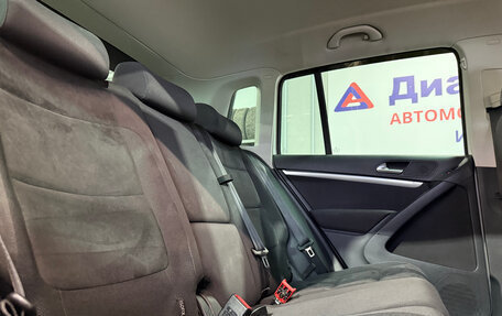 Volkswagen Tiguan I, 2011 год, 1 387 500 рублей, 17 фотография