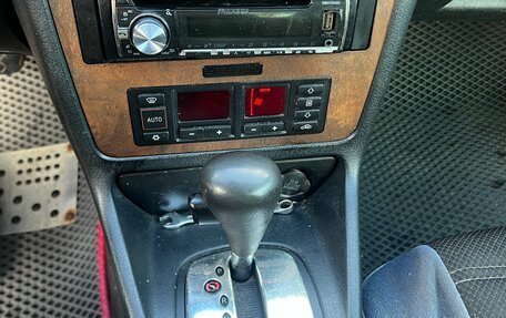 Audi A4, 1998 год, 300 000 рублей, 2 фотография