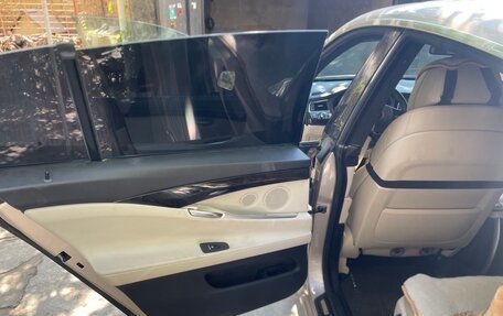 BMW 5 серия, 2009 год, 1 220 000 рублей, 10 фотография