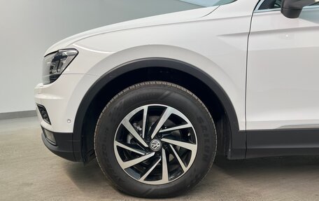 Volkswagen Tiguan II, 2018 год, 2 550 000 рублей, 7 фотография