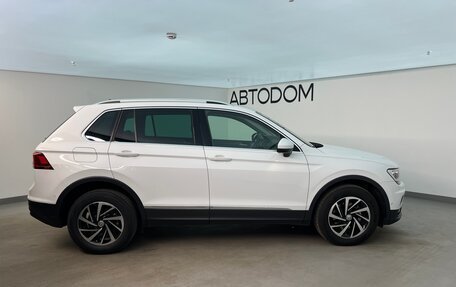 Volkswagen Tiguan II, 2018 год, 2 550 000 рублей, 6 фотография