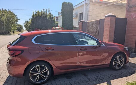 BMW 1 серия, 2020 год, 3 400 000 рублей, 8 фотография