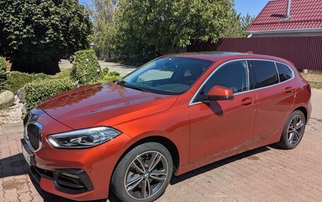 BMW 1 серия, 2020 год, 3 400 000 рублей, 3 фотография
