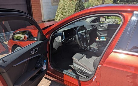 BMW 1 серия, 2020 год, 3 400 000 рублей, 10 фотография