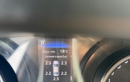 Toyota Camry, 2019 год, 2 500 000 рублей, 6 фотография