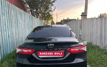 Toyota Camry, 2019 год, 2 500 000 рублей, 2 фотография