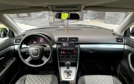 Audi A4, 2004 год, 590 000 рублей, 14 фотография