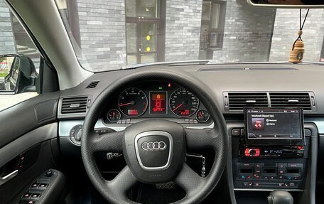 Audi A4, 2004 год, 590 000 рублей, 15 фотография
