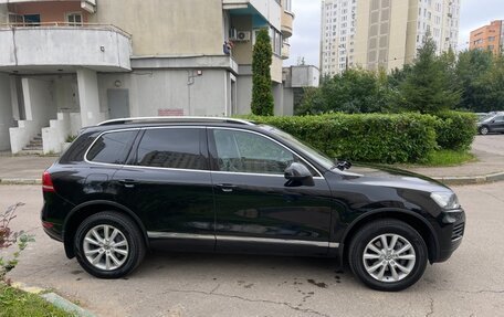 Volkswagen Touareg III, 2012 год, 2 500 000 рублей, 4 фотография