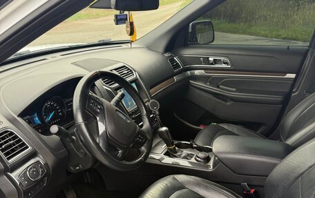 Ford Explorer VI, 2018 год, 3 500 000 рублей, 5 фотография