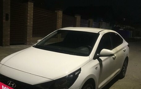 Hyundai Solaris II рестайлинг, 2021 год, 15 000 000 рублей, 5 фотография