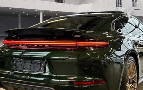 Porsche Panamera, 2025 год, 21 000 000 рублей, 4 фотография
