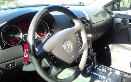Volkswagen Touareg III, 2009 год, 960 000 рублей, 2 фотография