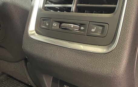 Geely Atlas, 2024 год, 2 299 000 рублей, 21 фотография