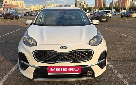 KIA Sportage IV рестайлинг, 2020 год, 2 049 000 рублей, 2 фотография