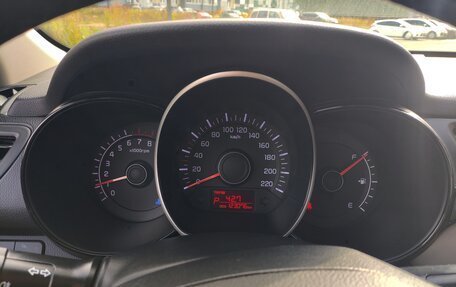 KIA Rio III рестайлинг, 2014 год, 860 000 рублей, 14 фотография