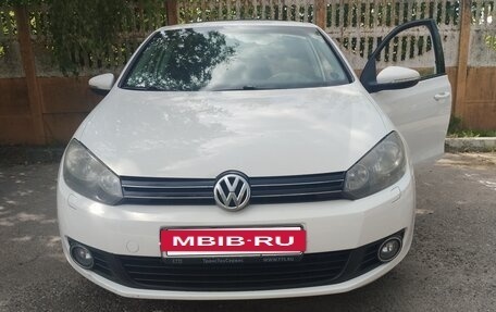 Volkswagen Golf VI, 2012 год, 850 000 рублей, 2 фотография