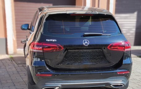 Mercedes-Benz B-Класс, 2019 год, 3 600 000 рублей, 3 фотография