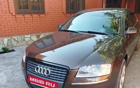 Audi A8, 2006 год, 830 000 рублей, 2 фотография