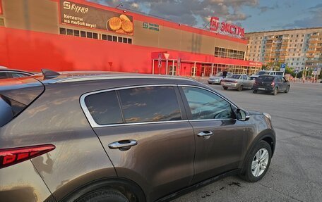 KIA Sportage IV рестайлинг, 2018 год, 2 200 000 рублей, 5 фотография