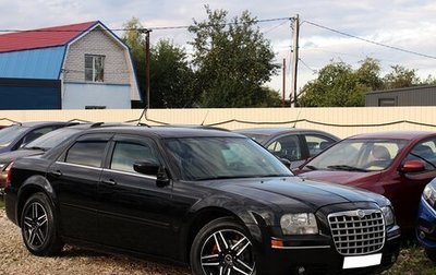 Chrysler 300C II, 2005 год, 650 000 рублей, 1 фотография