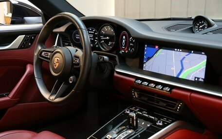 Porsche 911, 2022 год, 12 800 000 рублей, 3 фотография