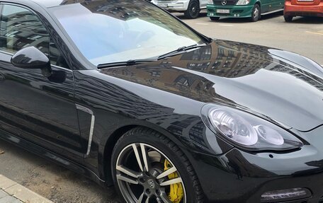 Porsche Panamera II рестайлинг, 2010 год, 2 400 000 рублей, 3 фотография