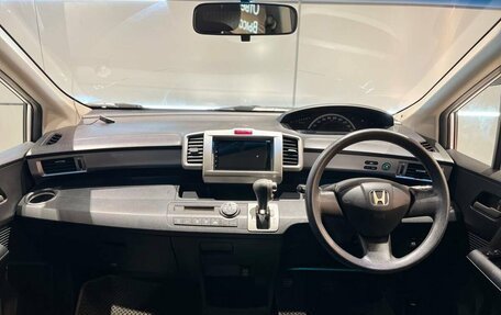 Honda Freed I, 2011 год, 847 000 рублей, 10 фотография