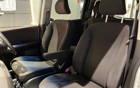Honda Freed I, 2011 год, 847 000 рублей, 21 фотография