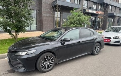 Toyota Camry, 2023 год, 3 350 000 рублей, 1 фотография