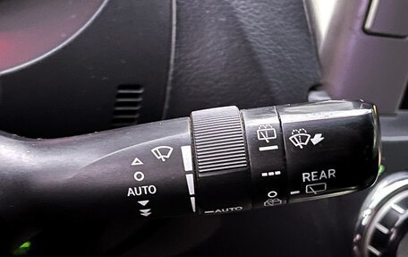 Toyota Land Cruiser Prado 150 рестайлинг 2, 2012 год, 2 899 000 рублей, 16 фотография