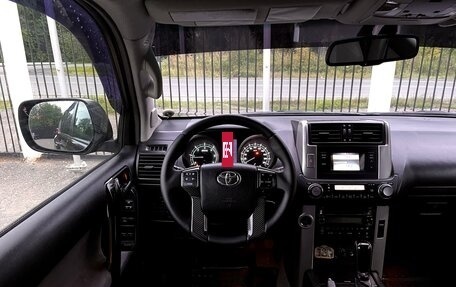 Toyota Land Cruiser Prado 150 рестайлинг 2, 2012 год, 2 899 000 рублей, 11 фотография