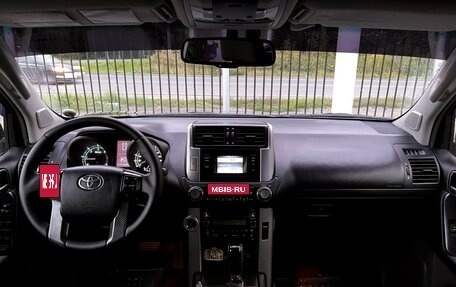 Toyota Land Cruiser Prado 150 рестайлинг 2, 2012 год, 2 899 000 рублей, 10 фотография