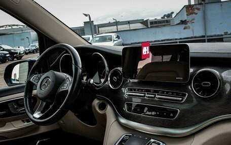 Mercedes-Benz V-Класс, 2021 год, 5 300 000 рублей, 9 фотография