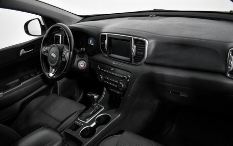 KIA Sportage IV рестайлинг, 2018 год, 1 800 000 рублей, 13 фотография
