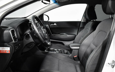 KIA Sportage IV рестайлинг, 2018 год, 1 800 000 рублей, 10 фотография
