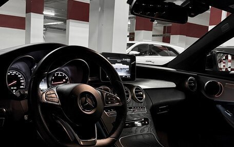 Mercedes-Benz C-Класс, 2017 год, 3 800 000 рублей, 4 фотография