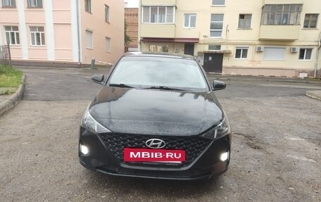 Hyundai Solaris II рестайлинг, 2020 год, 1 490 000 рублей, 7 фотография