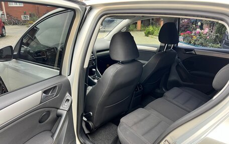 Volkswagen Golf VI, 2011 год, 800 000 рублей, 9 фотография