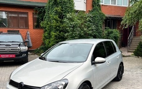 Volkswagen Golf VI, 2011 год, 800 000 рублей, 3 фотография