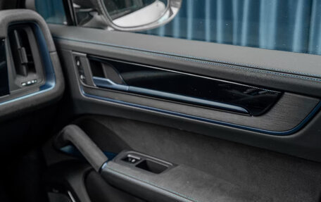 Porsche Cayenne III, 2025 год, 19 000 000 рублей, 28 фотография