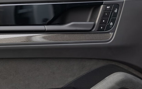 Porsche Cayenne III, 2025 год, 19 000 000 рублей, 20 фотография