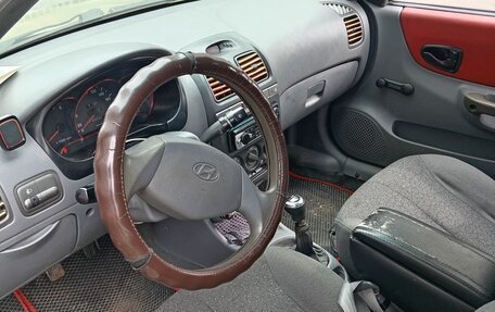 Hyundai Accent II, 2001 год, 325 000 рублей, 3 фотография