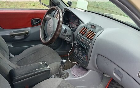 Hyundai Accent II, 2001 год, 325 000 рублей, 2 фотография