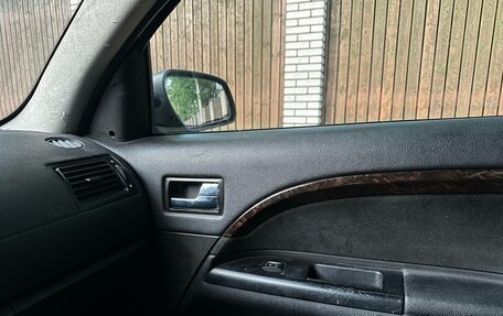 Ford Mondeo III, 2005 год, 239 000 рублей, 11 фотография