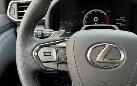 Lexus LX, 2025 год, 16 000 000 рублей, 25 фотография