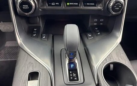 Lexus LX, 2025 год, 16 000 000 рублей, 12 фотография