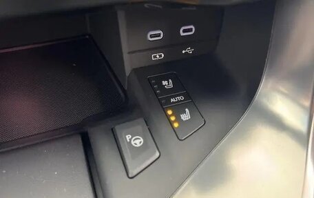 Lexus LX, 2025 год, 16 000 000 рублей, 20 фотография
